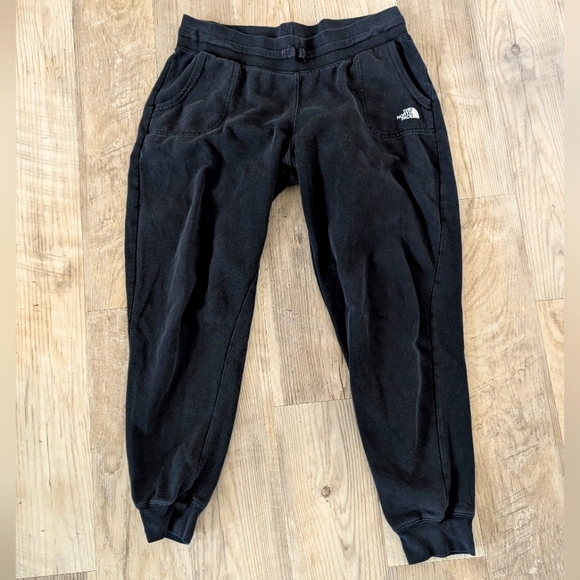 Sold - Picture 1 of 3